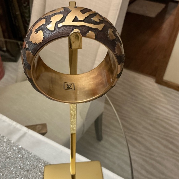 Louis Vuitton Runway Bracelet - Picture 7 of 14